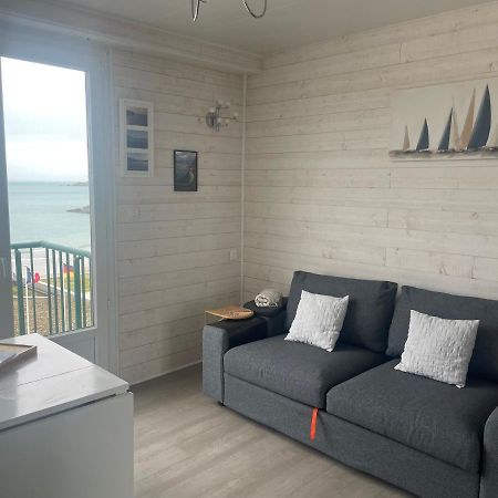 דינאר Studio Centre Belle Vue Mer מראה חיצוני תמונה